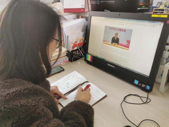 调整大小李竞.jpg